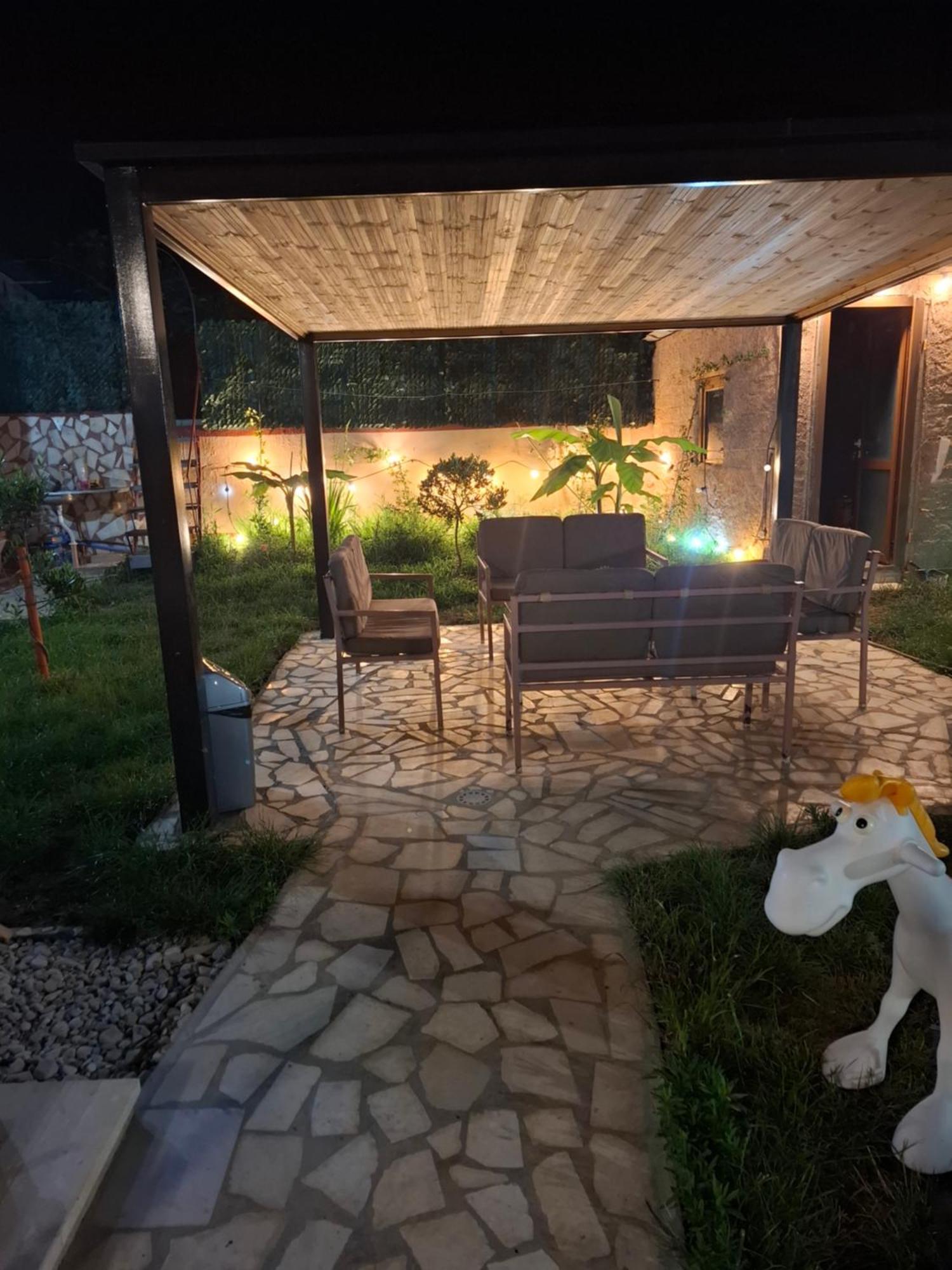 Vila Noar Vlorë 外观 照片