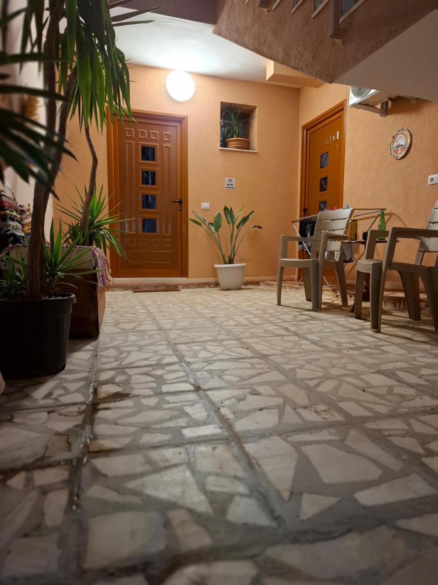 Vila Noar Vlorë 外观 照片